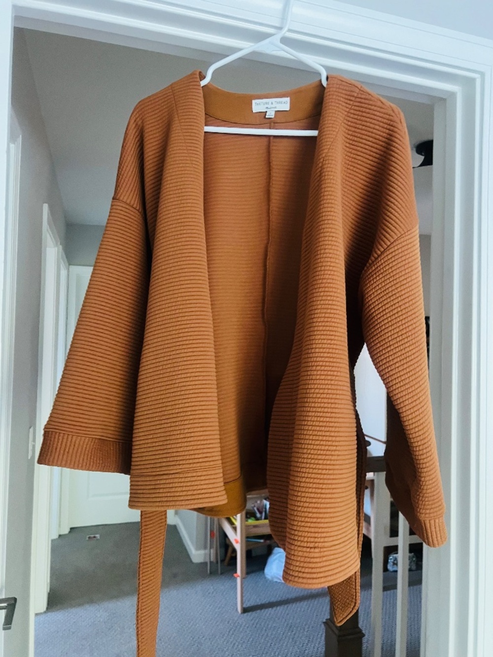 Beautiful Madewell chestnut-colored belted coat - Picture 3 of 5